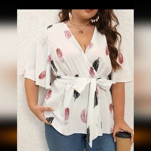 NWOT Feather Print Elegant Top